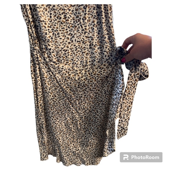 Abercrombie & Fitch cheetah print wrap mini dress size XS - Picture 7 of 7